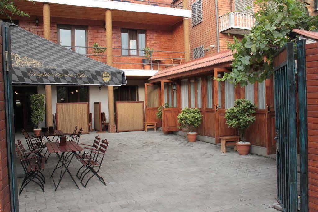 Chveni Sakhli Hotel Tbilisi Buitenkant foto